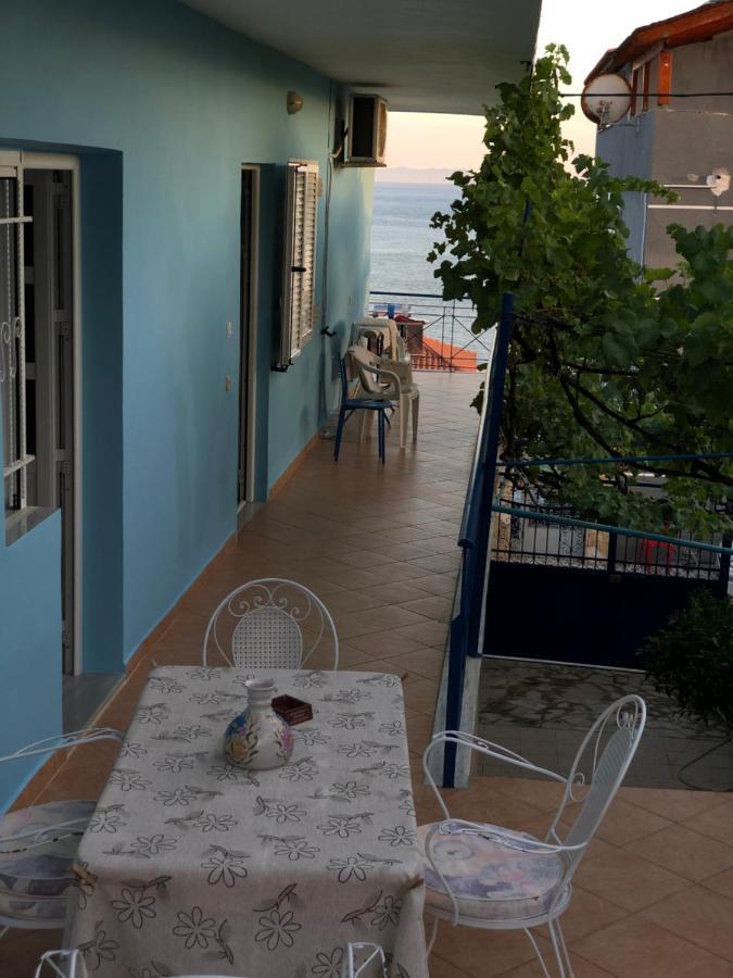 Dina House Apartment ฮีมาเรอ ภายนอก รูปภาพ
