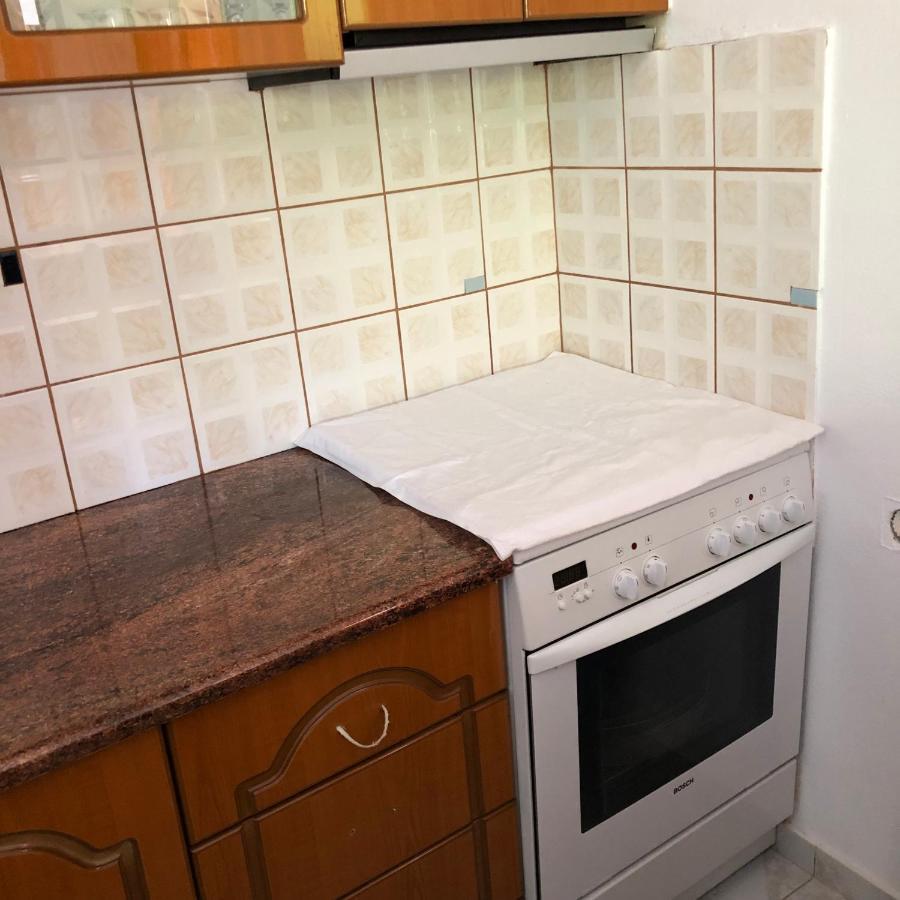 Dina House Apartment ฮีมาเรอ ภายนอก รูปภาพ