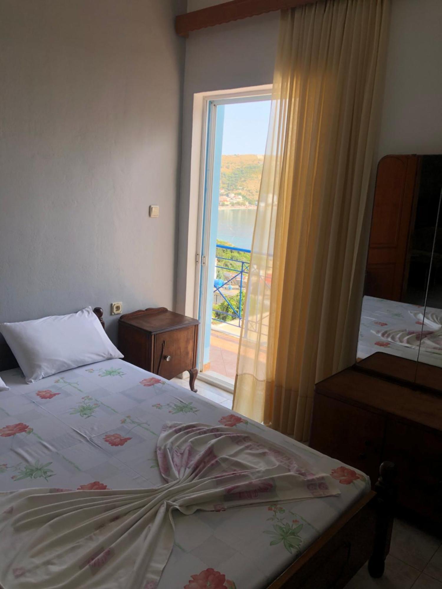 Dina House Apartment ฮีมาเรอ ภายนอก รูปภาพ